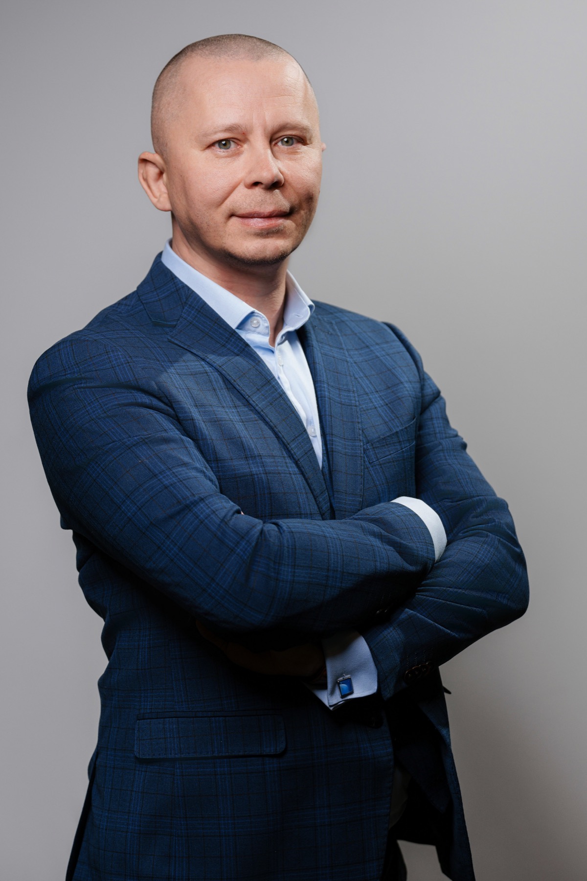 Владимир Бондарев
